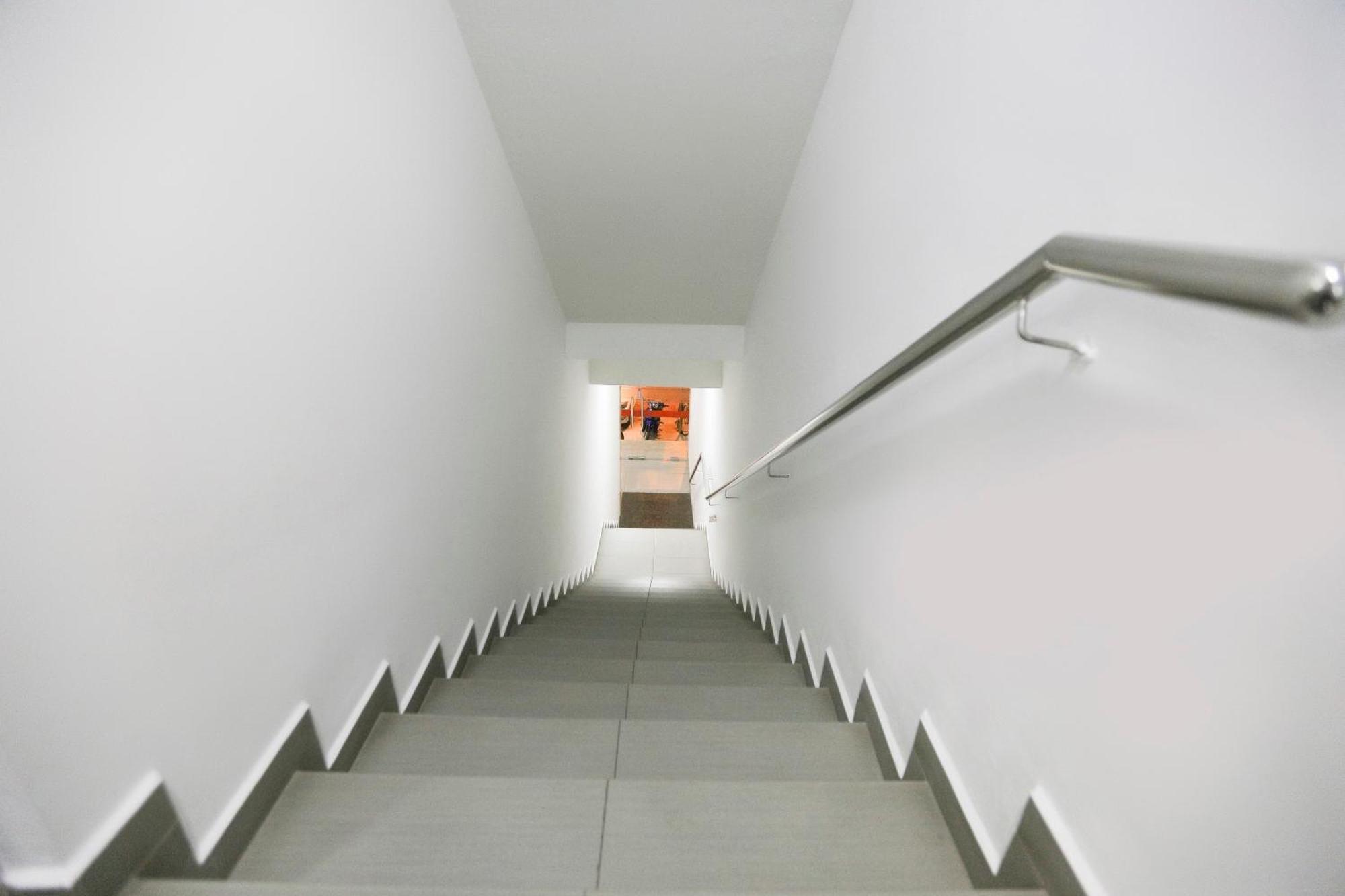 Oyo 89915 East Mount Hotel كوكوب المظهر الخارجي الصورة