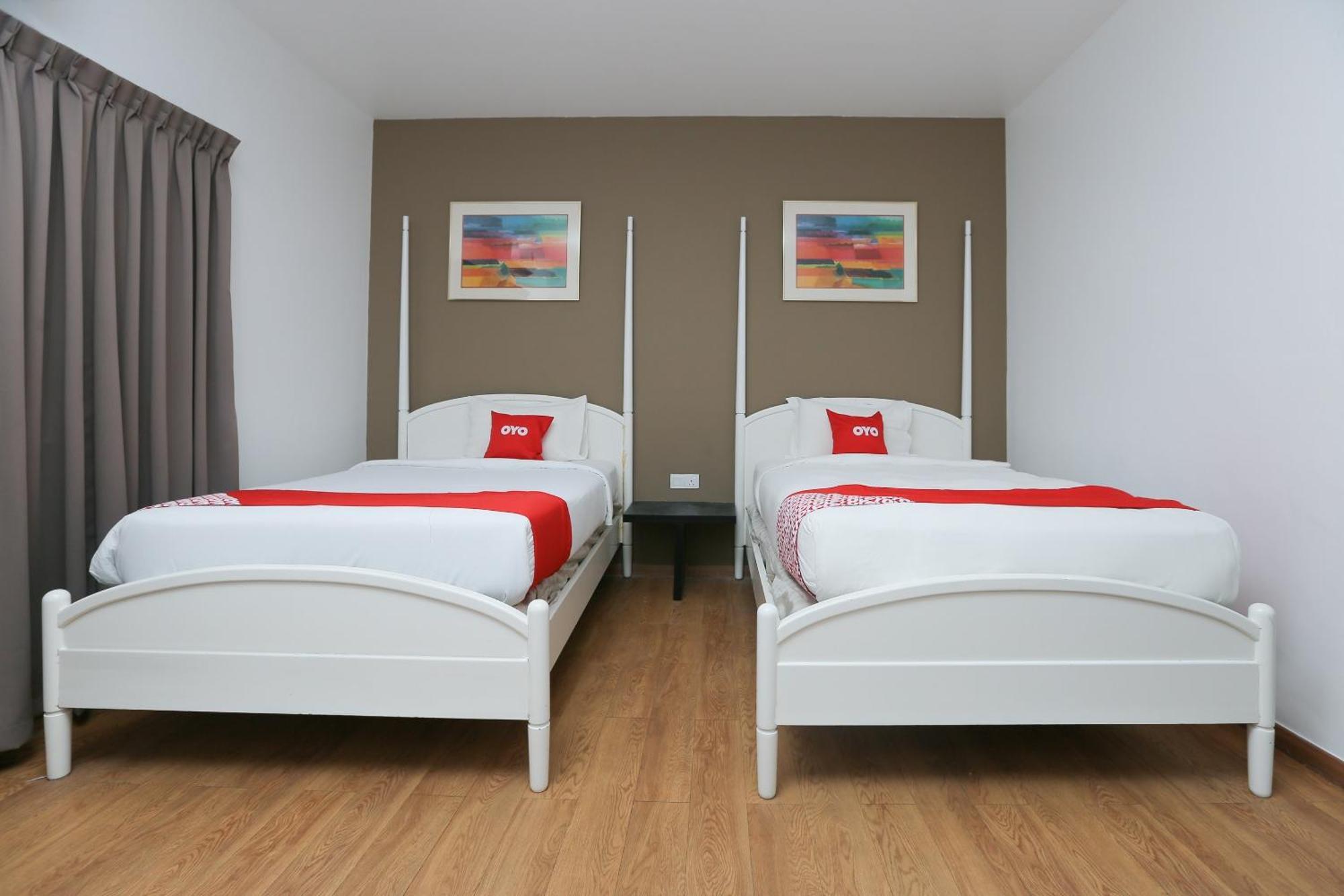 Oyo 89915 East Mount Hotel كوكوب المظهر الخارجي الصورة