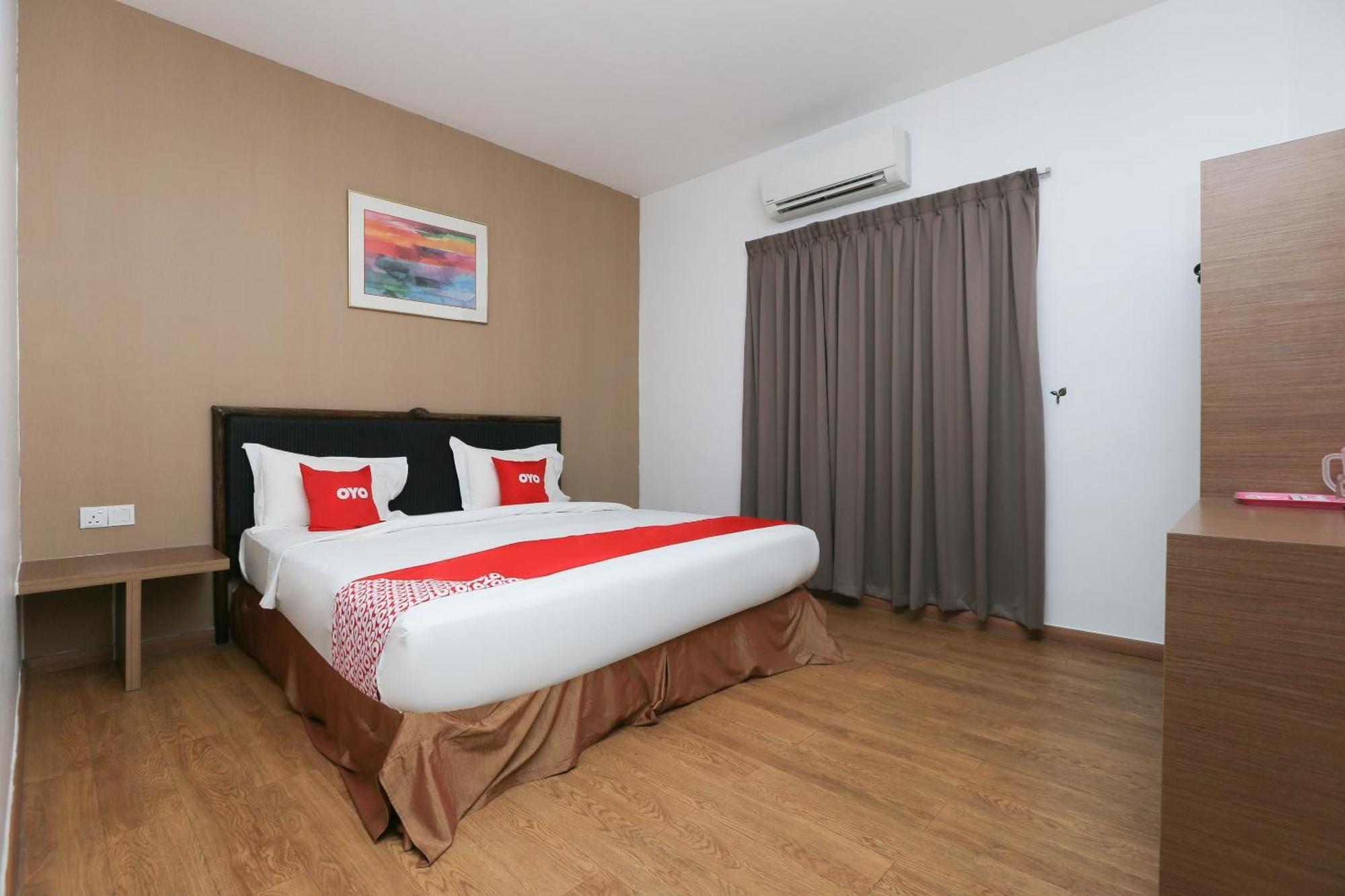 Oyo 89915 East Mount Hotel كوكوب المظهر الخارجي الصورة
